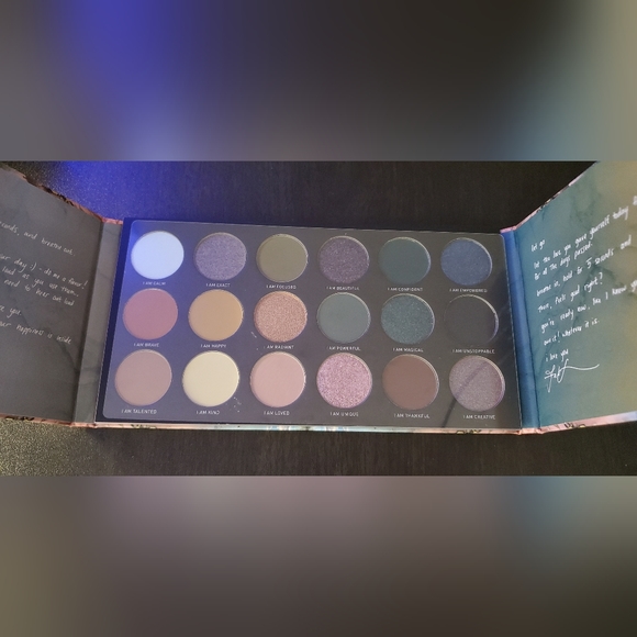 BNIB Ashley Strong eyeshadow pallete - Picture 5 of 5